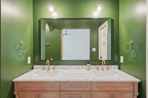 6804 Meadow Run Austin TX 78745