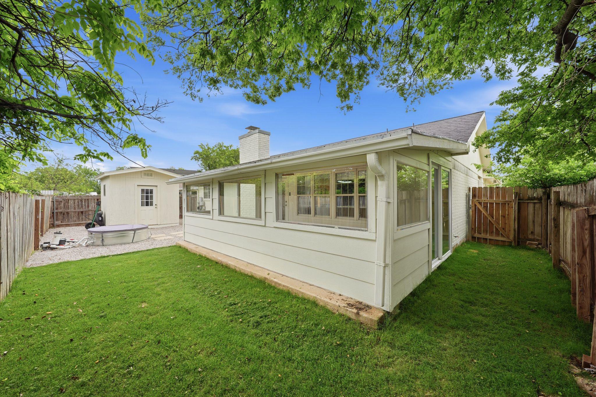 6804 Meadow Run Austin TX 78745