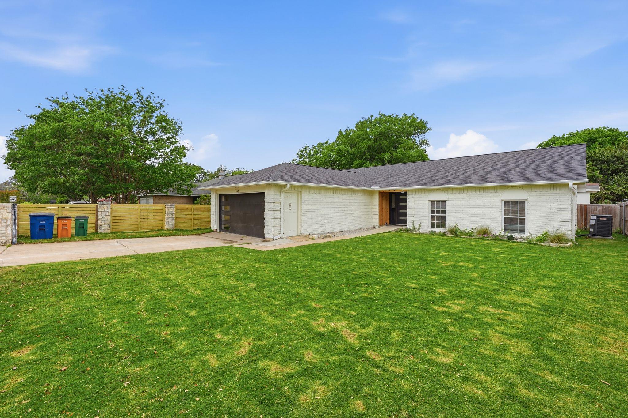 6804 Meadow Run Austin TX 78745