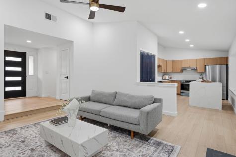 6804 Meadow Run Austin TX 78745