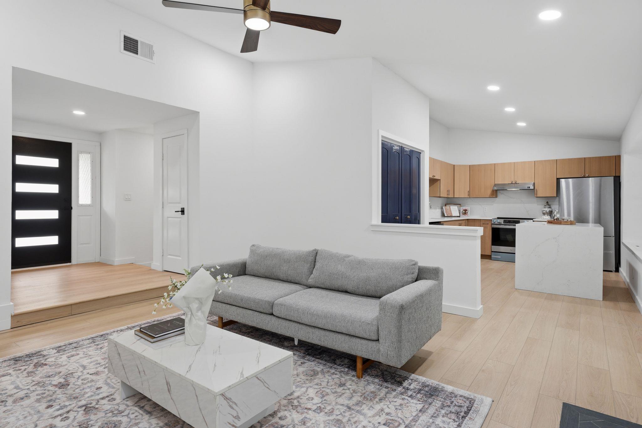 6804 Meadow Run Austin TX 78745