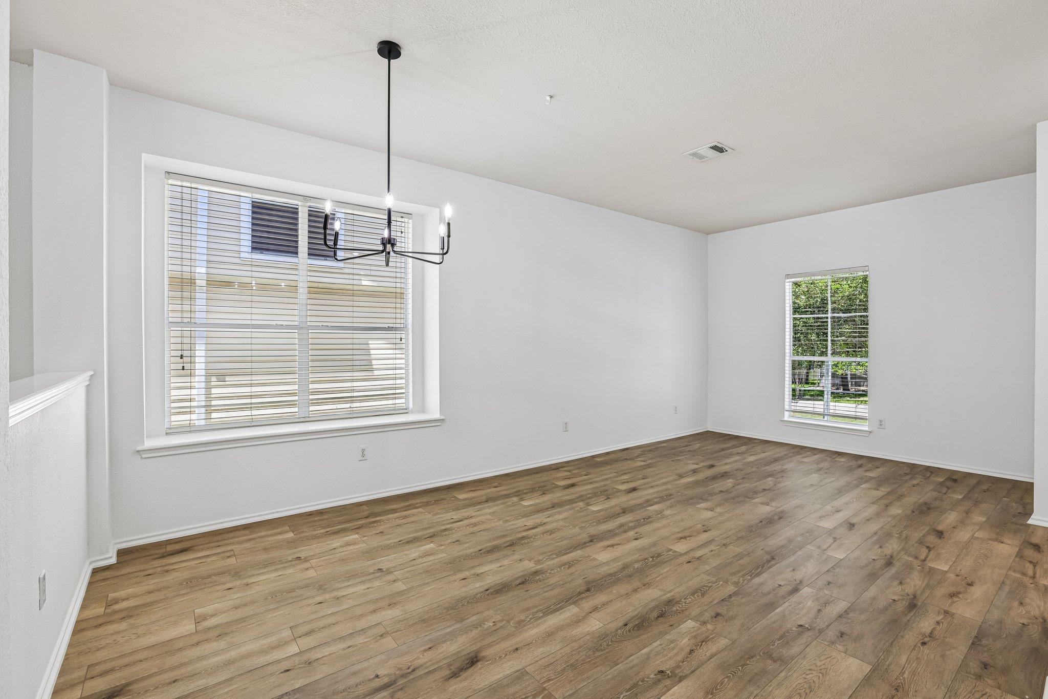 1000 Monadale Trail Round Rock TX 78664