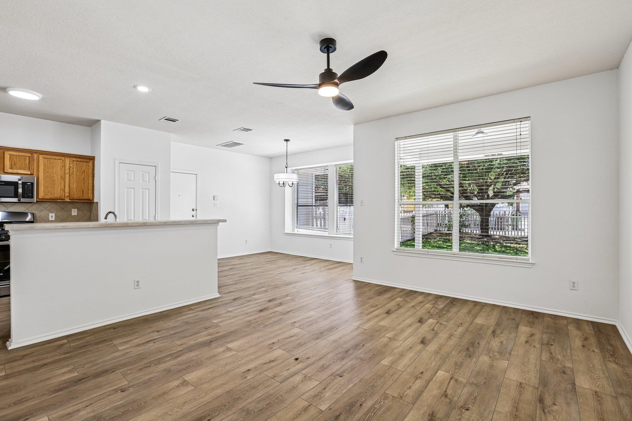 1000 Monadale Trail Round Rock TX 78664