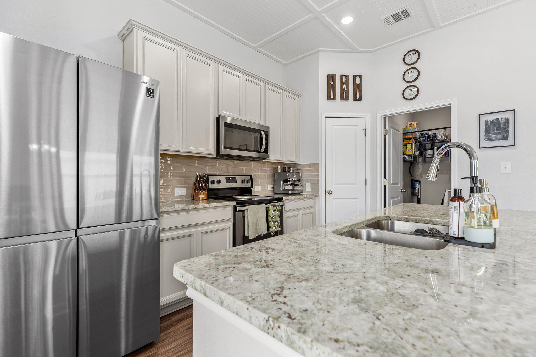 105 Balsam Street Hutto TX 78634