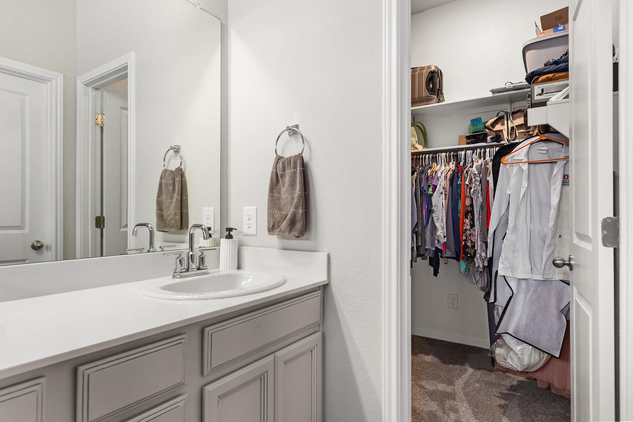 105 Balsam Street Hutto TX 78634