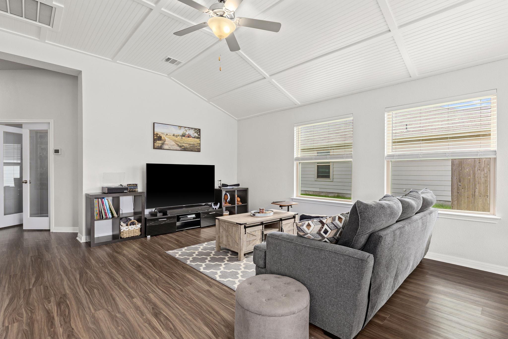105 Balsam Street Hutto TX 78634