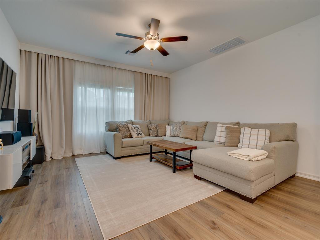 1208 Sweetspire Street Leander TX 78641