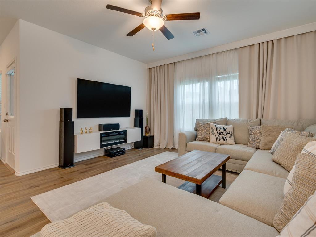 1208 Sweetspire Street Leander TX 78641