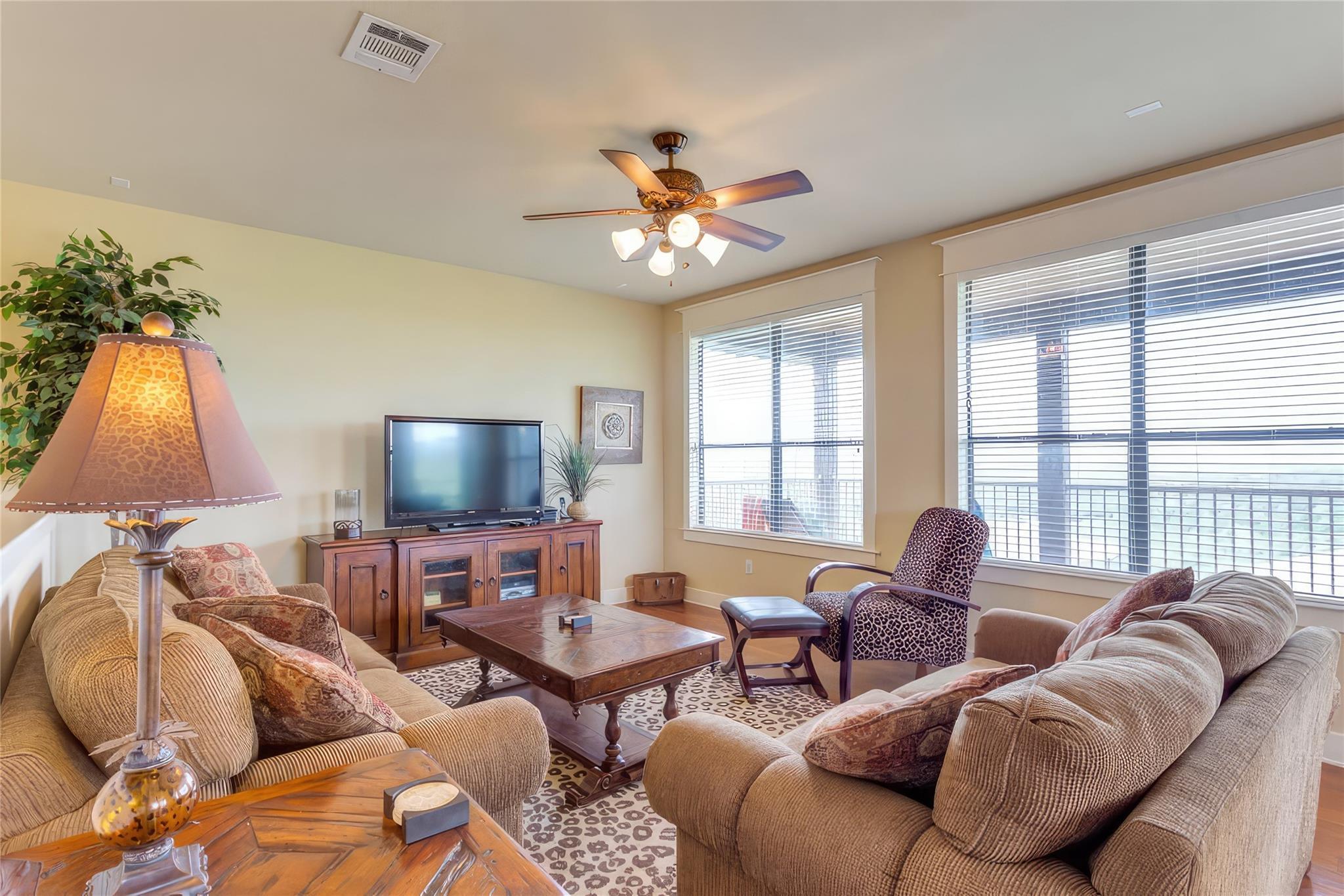 17932 Edgewood Way Jonestown TX 78645
