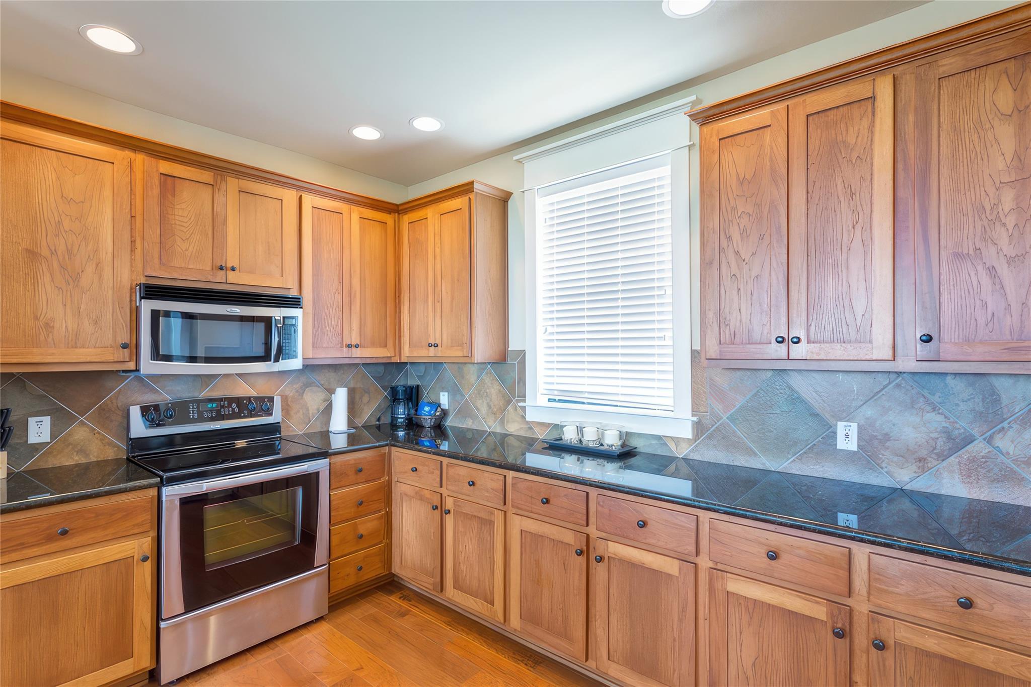 17932 Edgewood Way Jonestown TX 78645