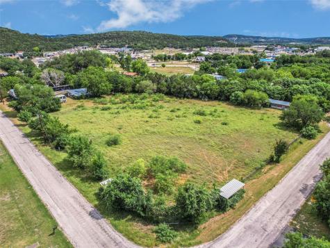 201 Oak Drive Canyon Lake TX 78132