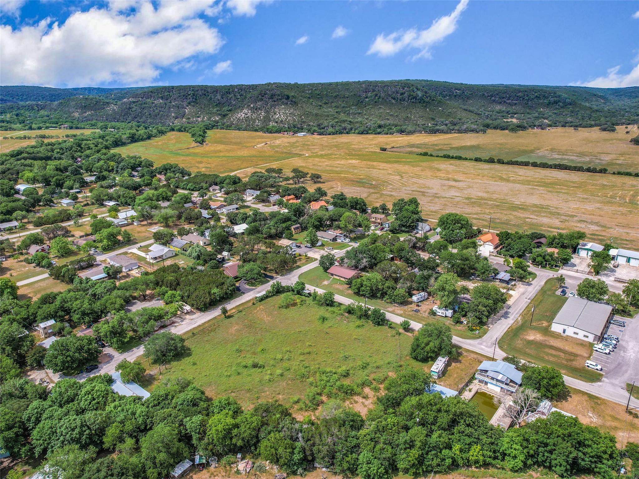 201 Oak Drive Canyon Lake TX 78132