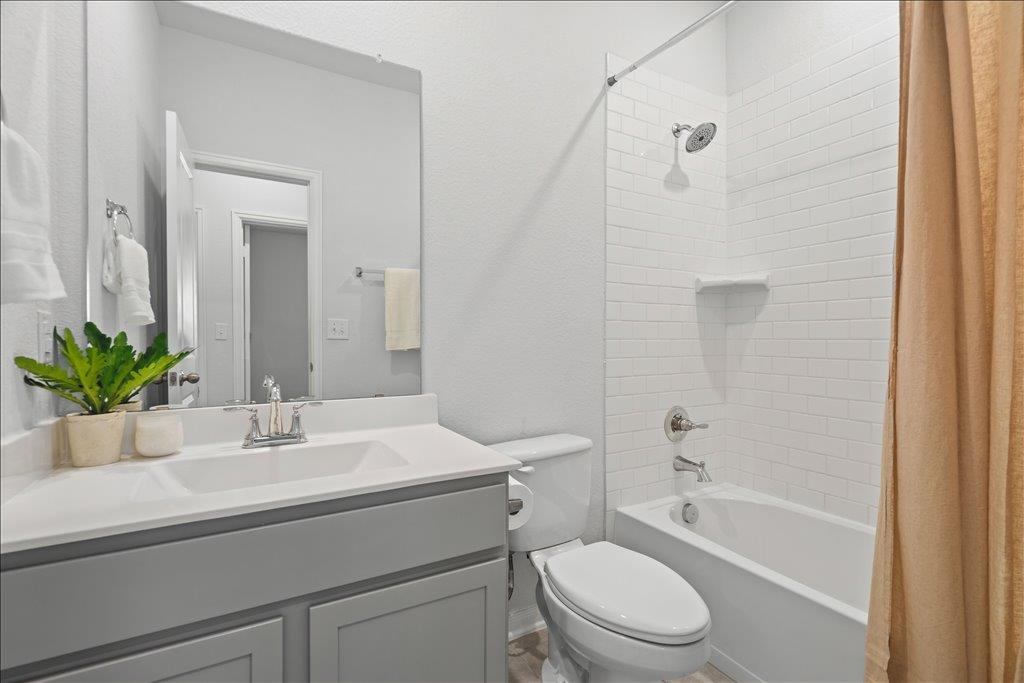 168 Ginger Street Buda TX 78610