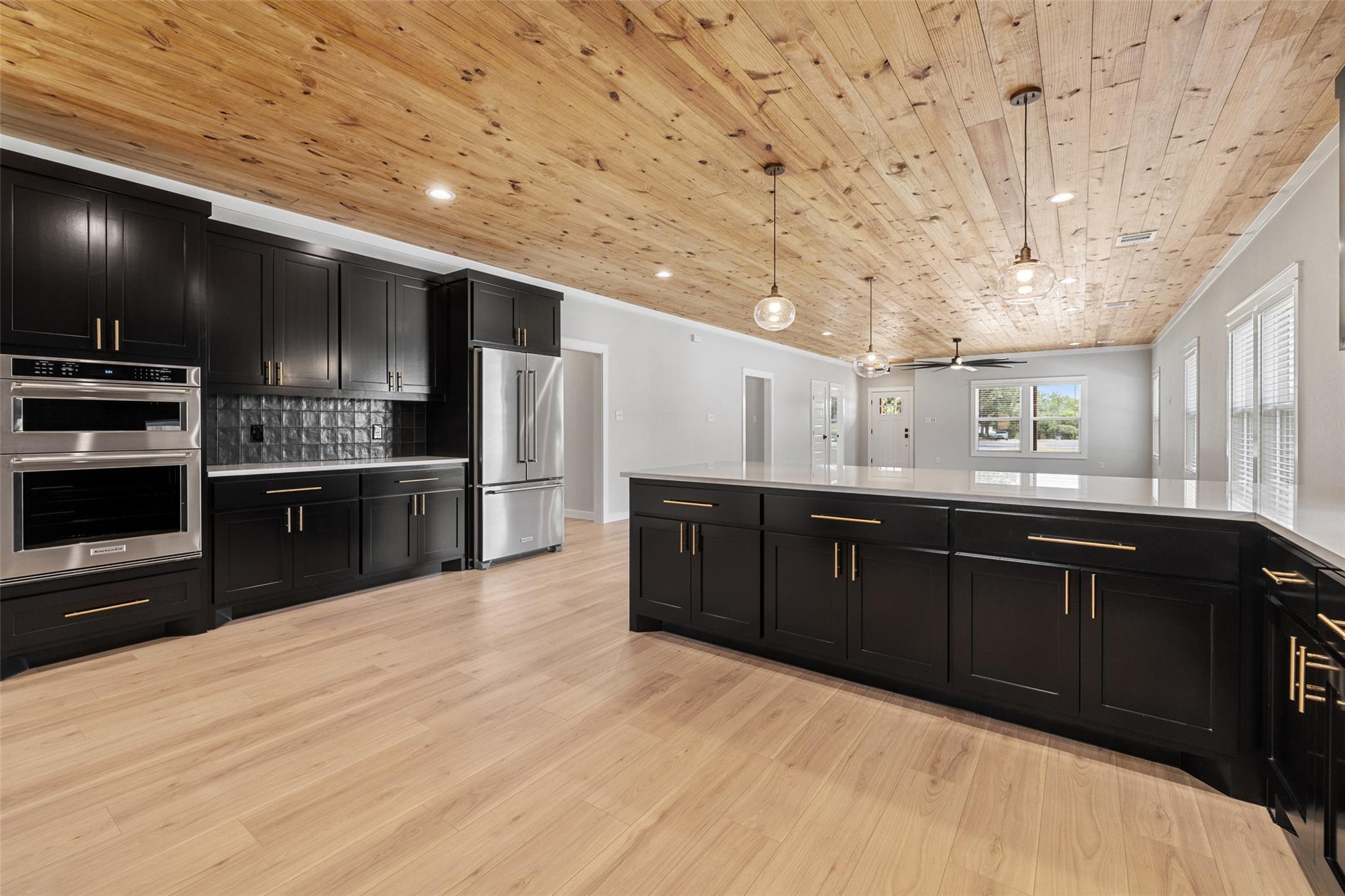 705 Sloan Street Taylor TX 76574
