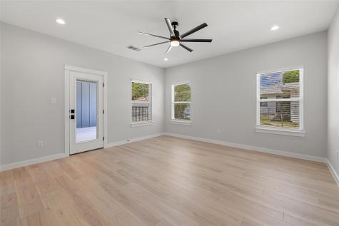 705 Sloan Street Taylor TX 76574