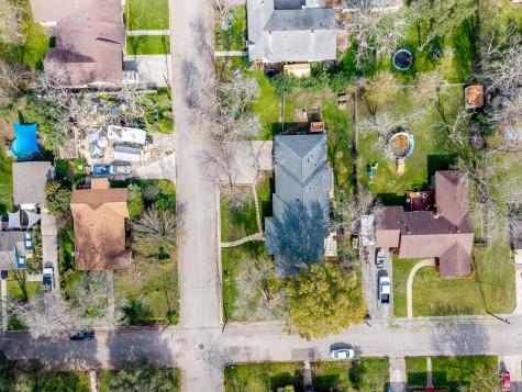 803 Peach Street Seguin TX 78155