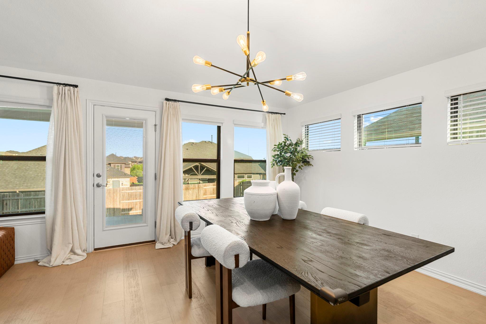 463 Oleander Loop Buda TX 78610