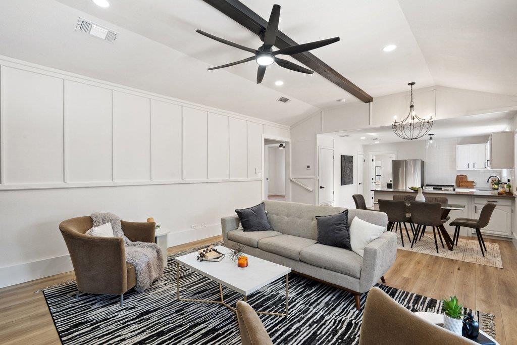 234 Woodcreek Drive Wimberley TX 78676