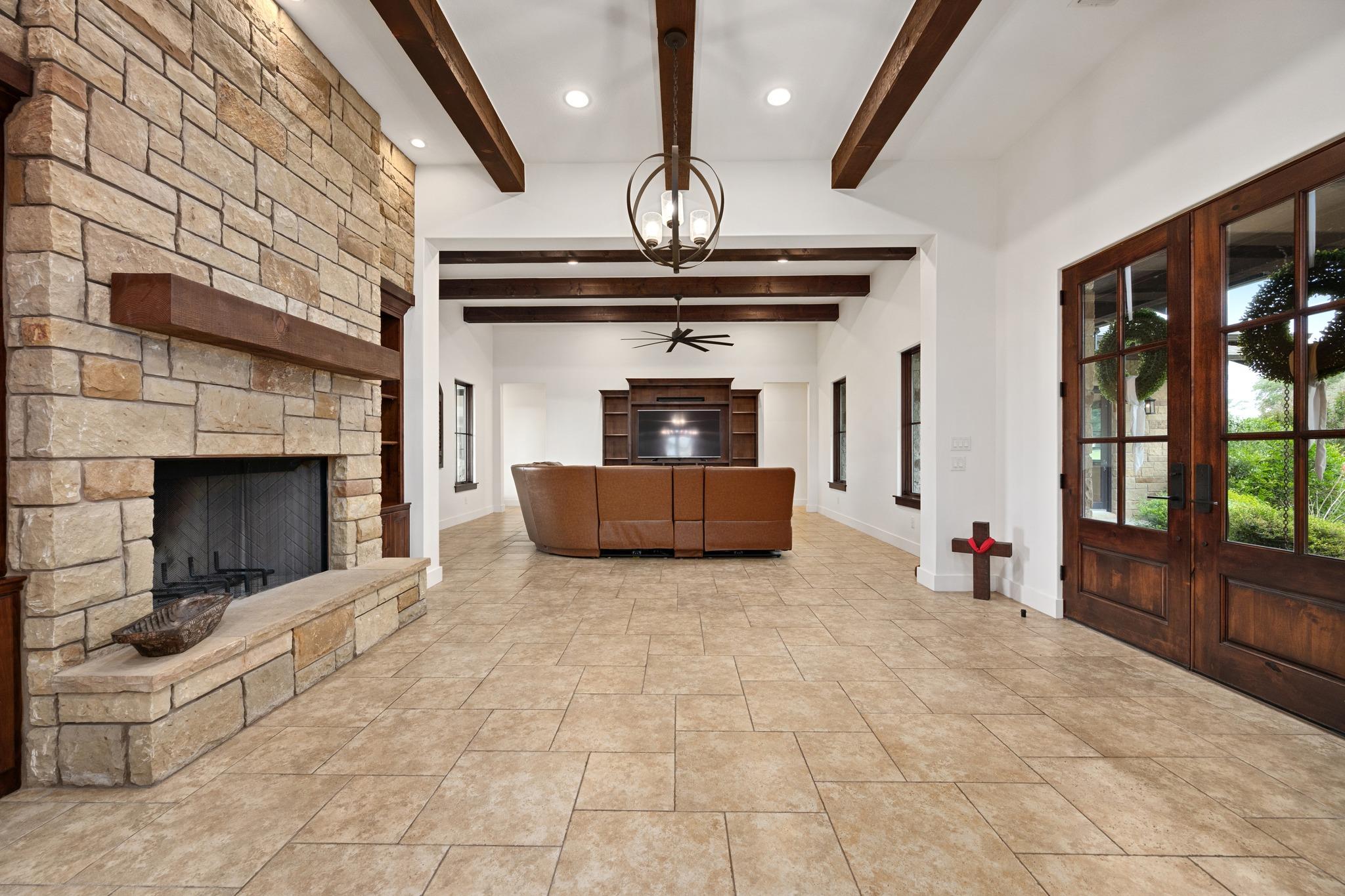 101 Shady Oaks Trail Liberty Hill TX 78642