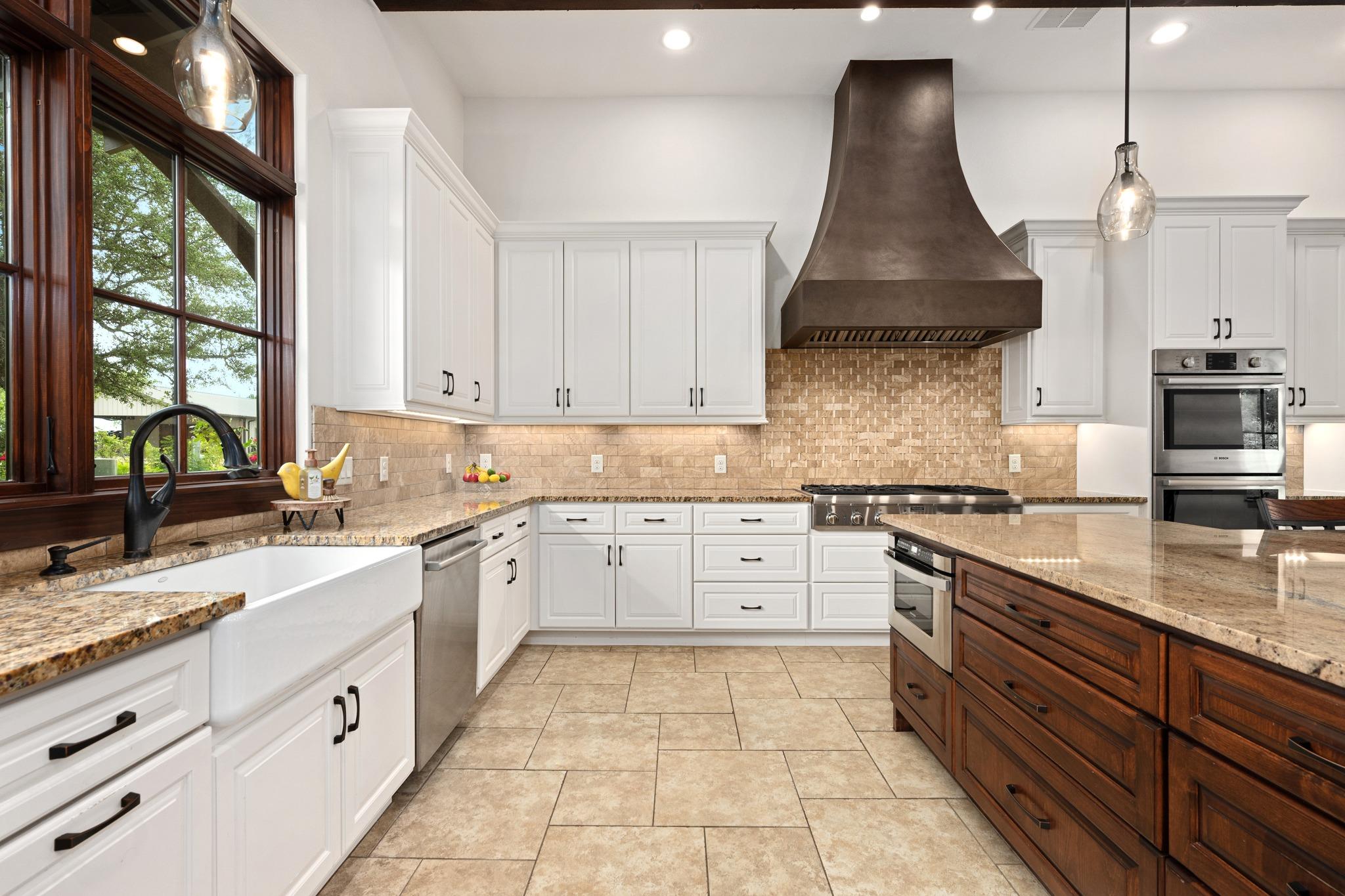 101 Shady Oaks Trail Liberty Hill TX 78642