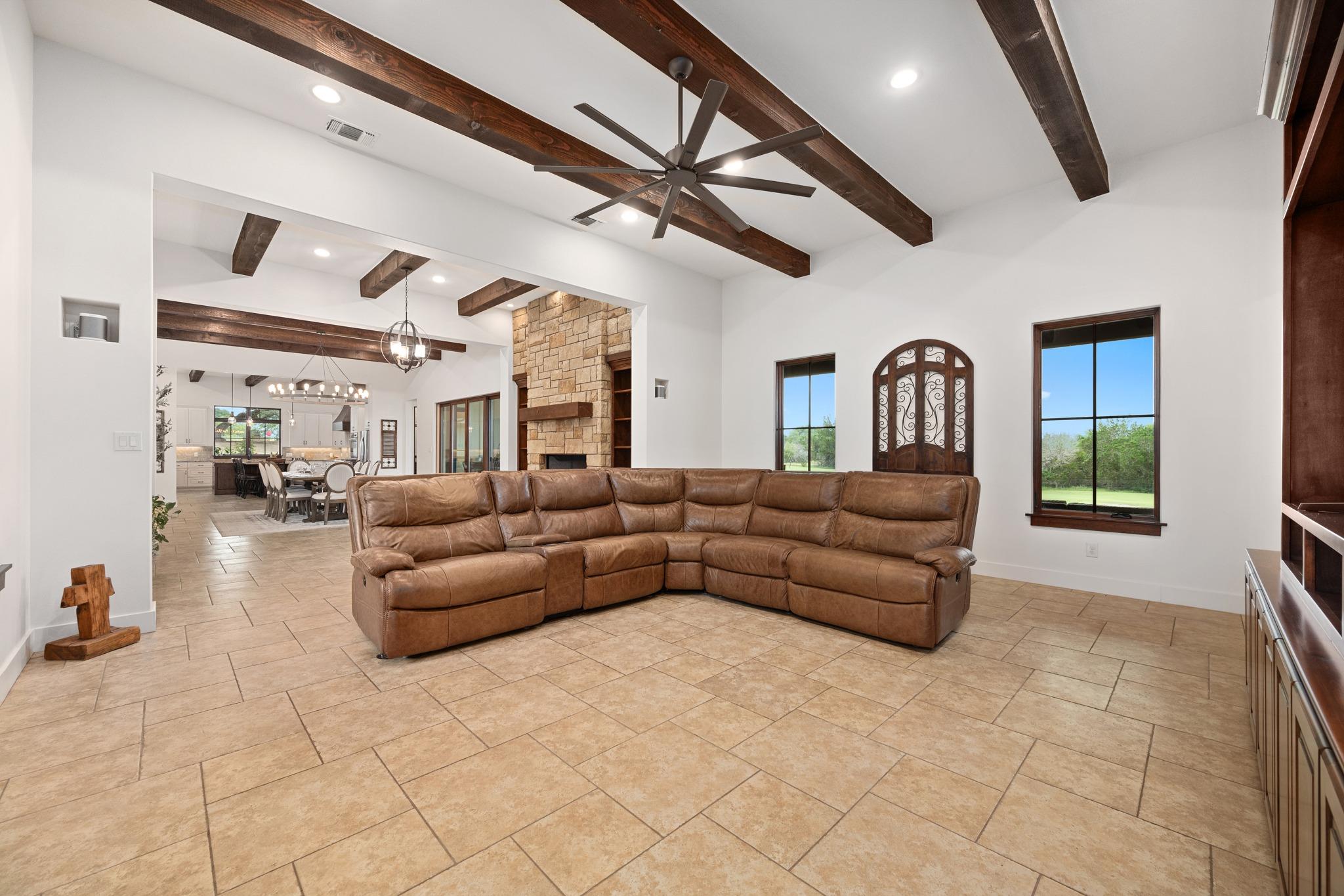 101 Shady Oaks Trail Liberty Hill TX 78642