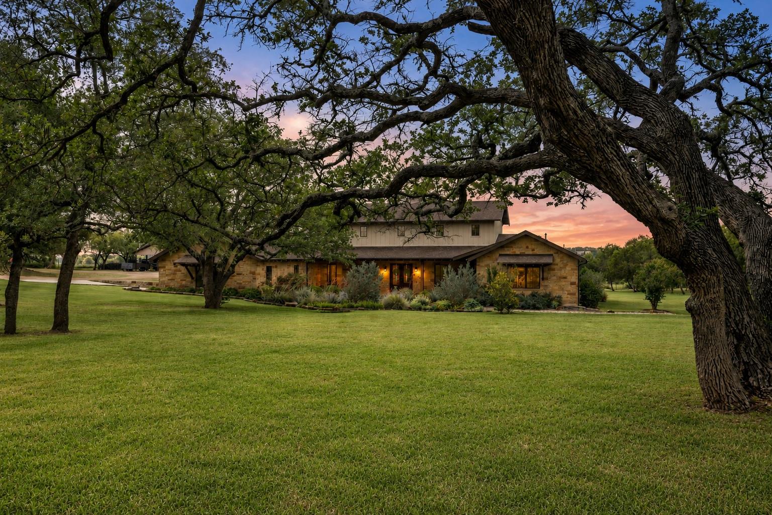 101 Shady Oaks Trail Liberty Hill TX 78642