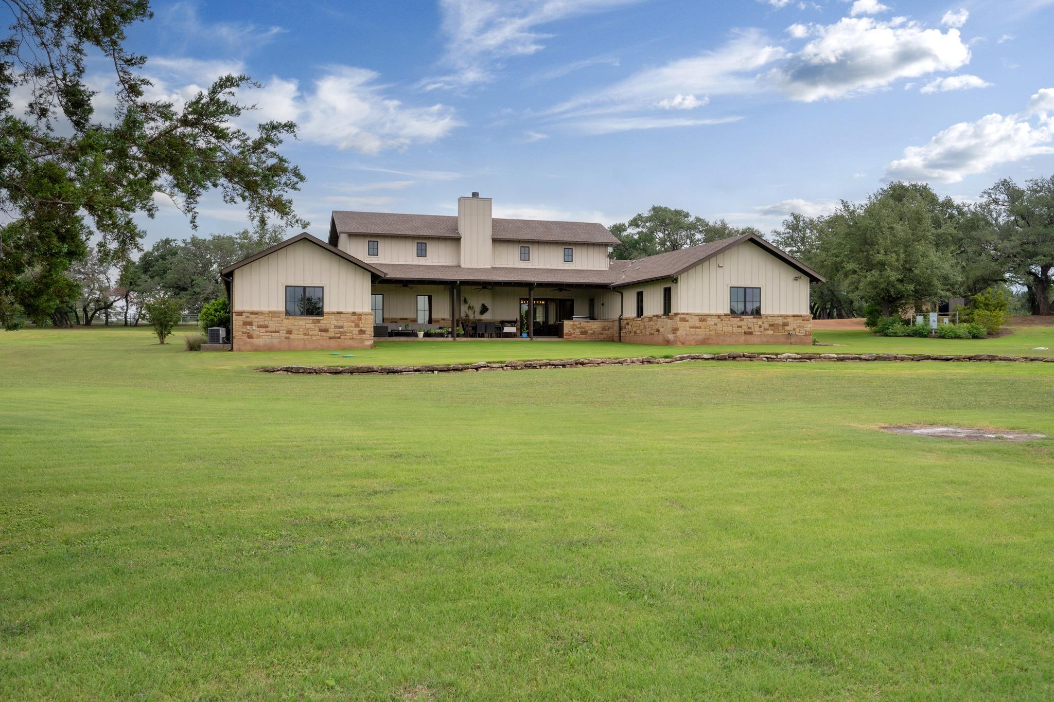 101 Shady Oaks Trail Liberty Hill TX 78642