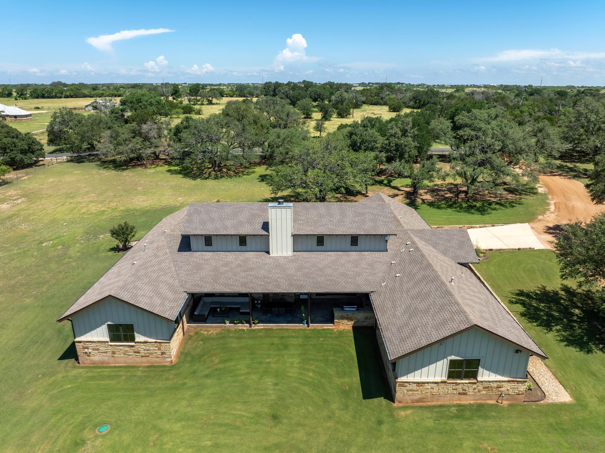 101 Shady Oaks Trail Liberty Hill TX 78642