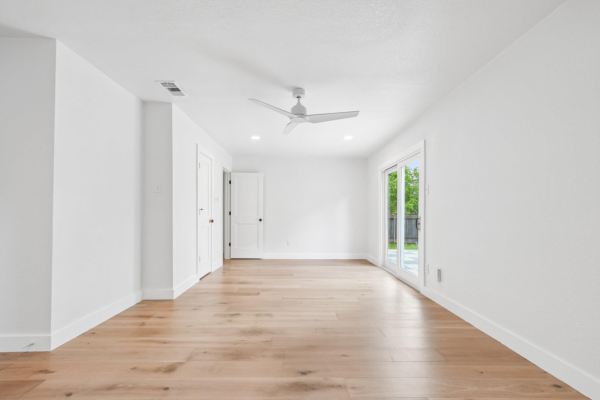 3216 Plantation Road Austin TX 78745