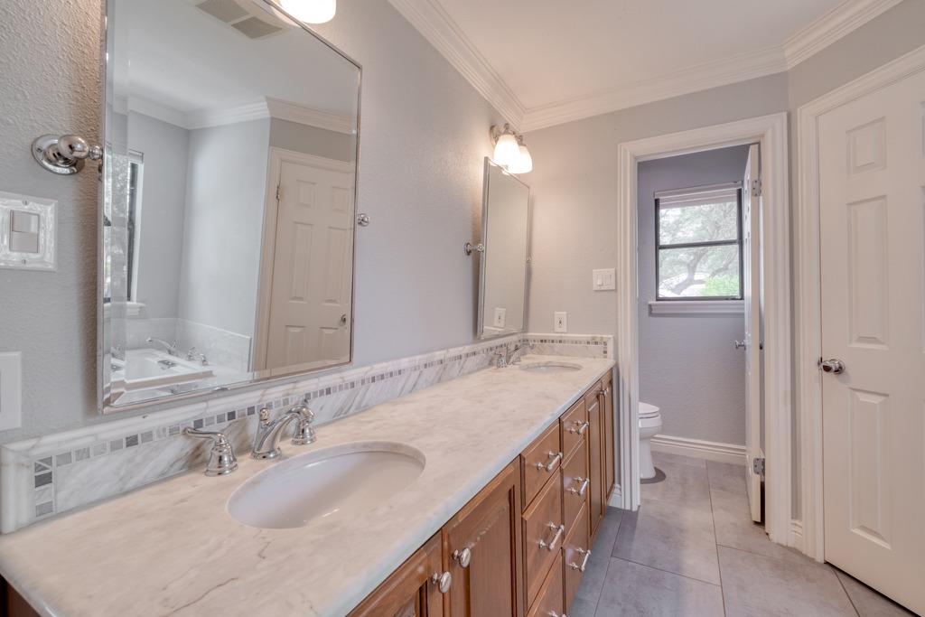 5302 Musket Ridge Austin TX 78759