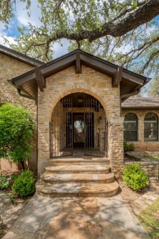 5302 Musket Ridge Austin TX 78759