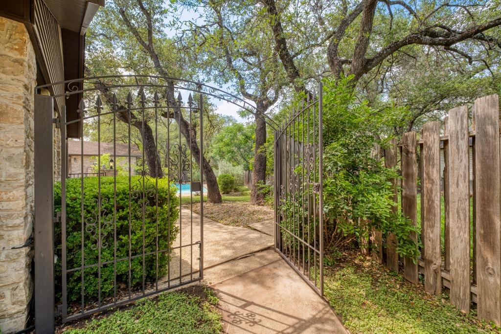 5302 Musket Ridge Austin TX 78759