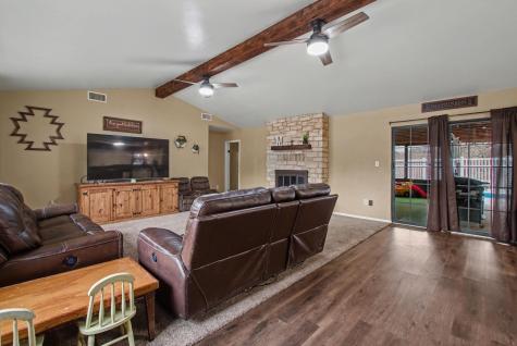 1109 County Road 132a Kingsland TX 78639