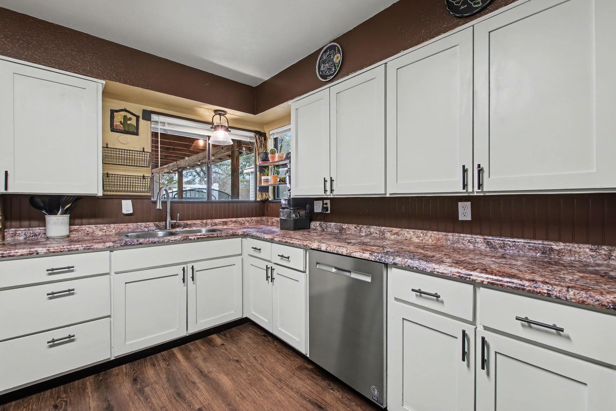 1109 County Road 132a Kingsland TX 78639