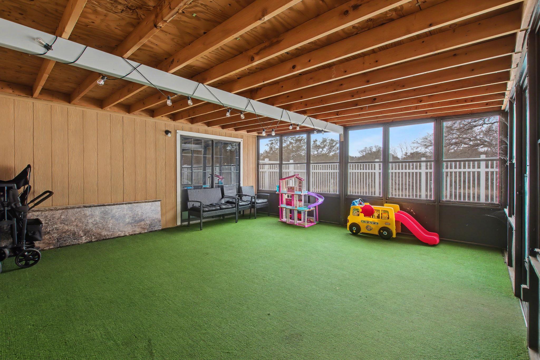 1109 County Road 132a Kingsland TX 78639