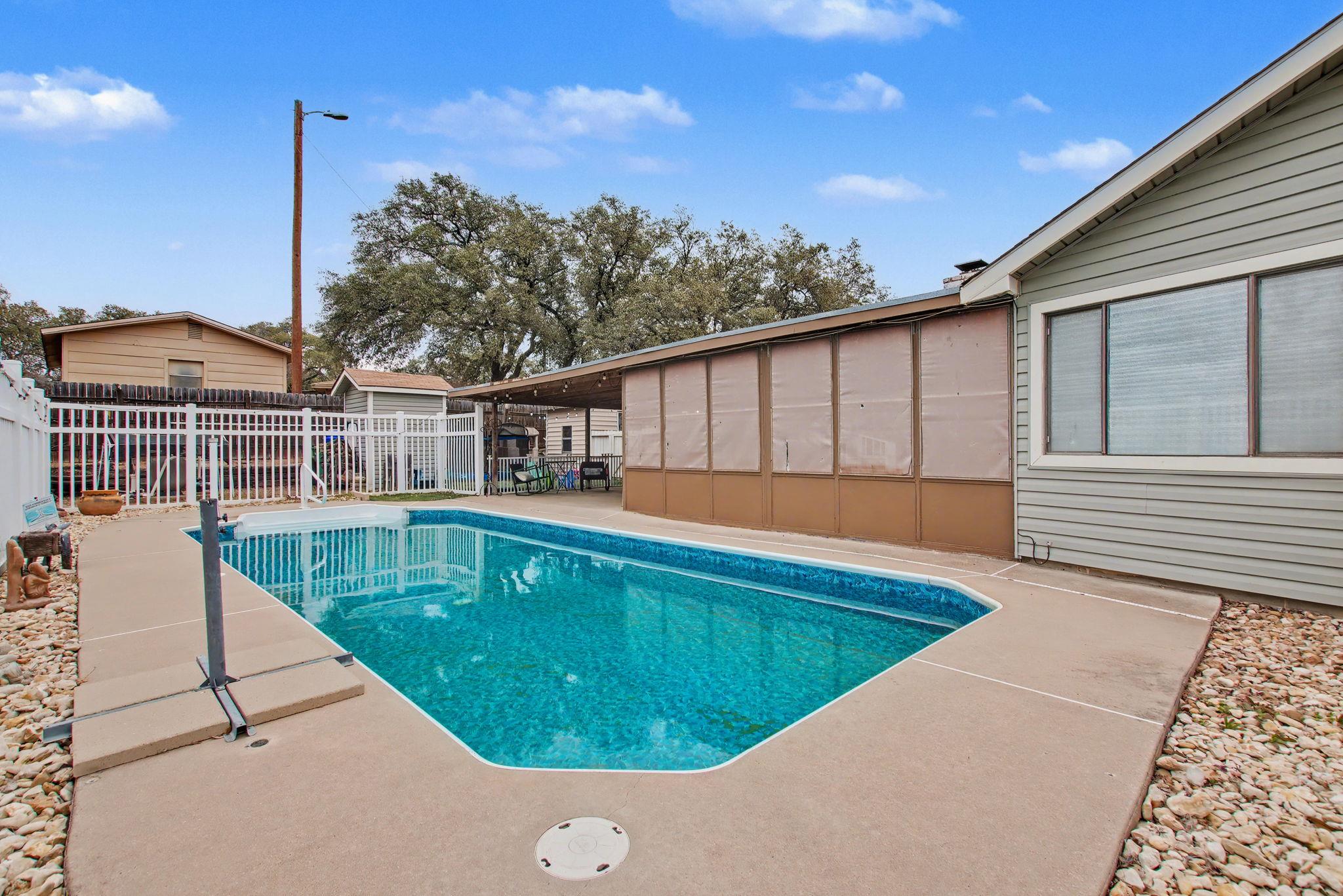 1109 County Road 132a Kingsland TX 78639
