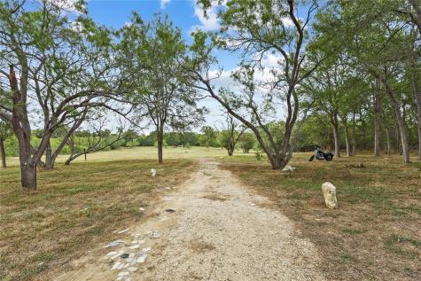 124 Valley Creek Drive Cedar Creek TX 78612