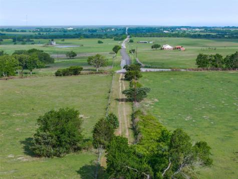 2158 County Road 225 Caldwell TX 77836