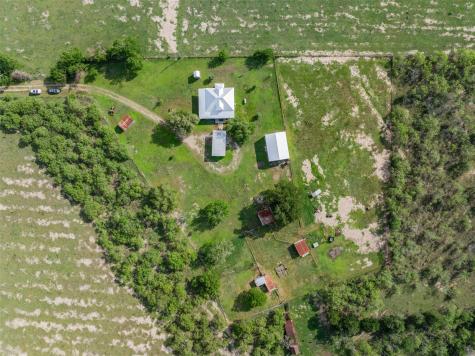 2158 County Road 225 Caldwell TX 77836