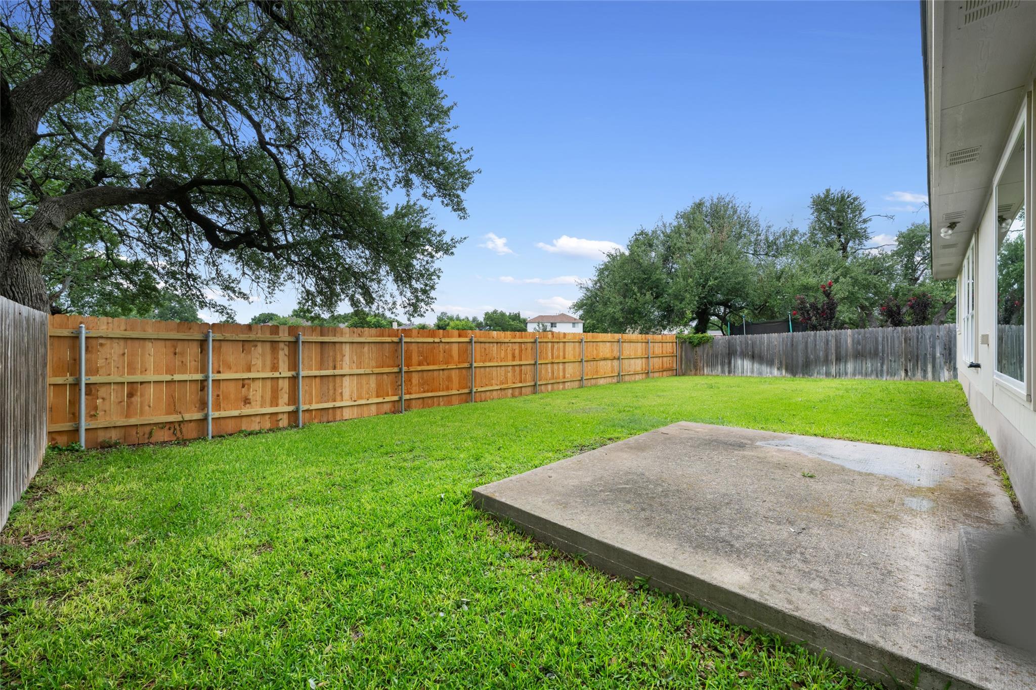 608 Haleys Cove Leander TX 78641
