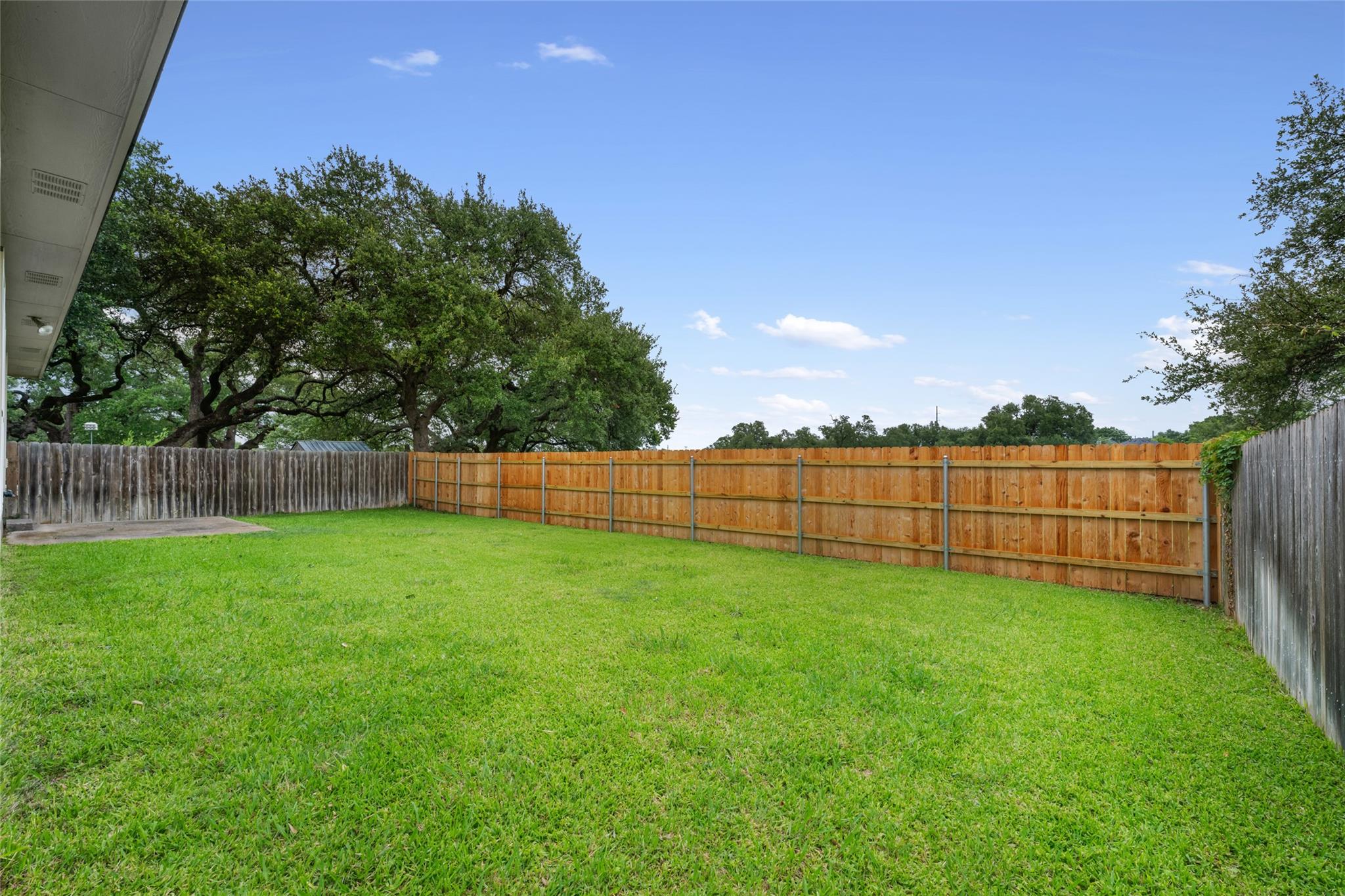 608 Haleys Cove Leander TX 78641