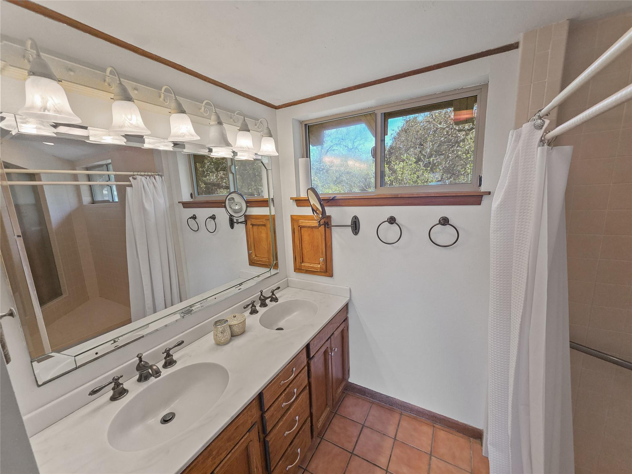 798 Fawn Trail Canyon Lake TX 78133