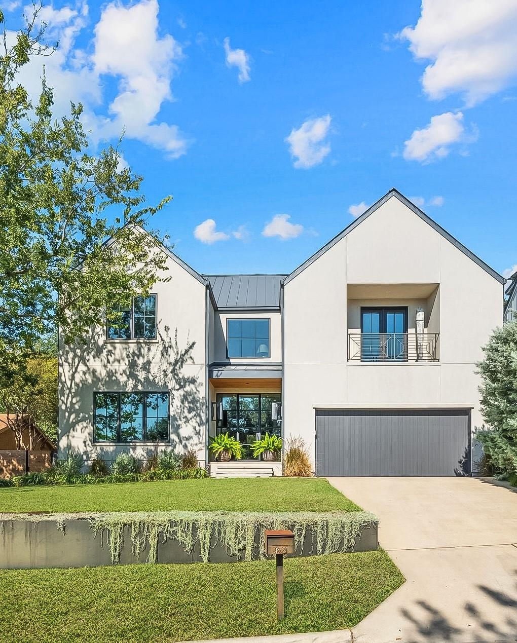 3621 Peregrine Falcon Drive Austin TX 78746