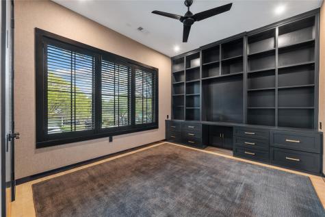 3621 Peregrine Falcon Drive Austin TX 78746