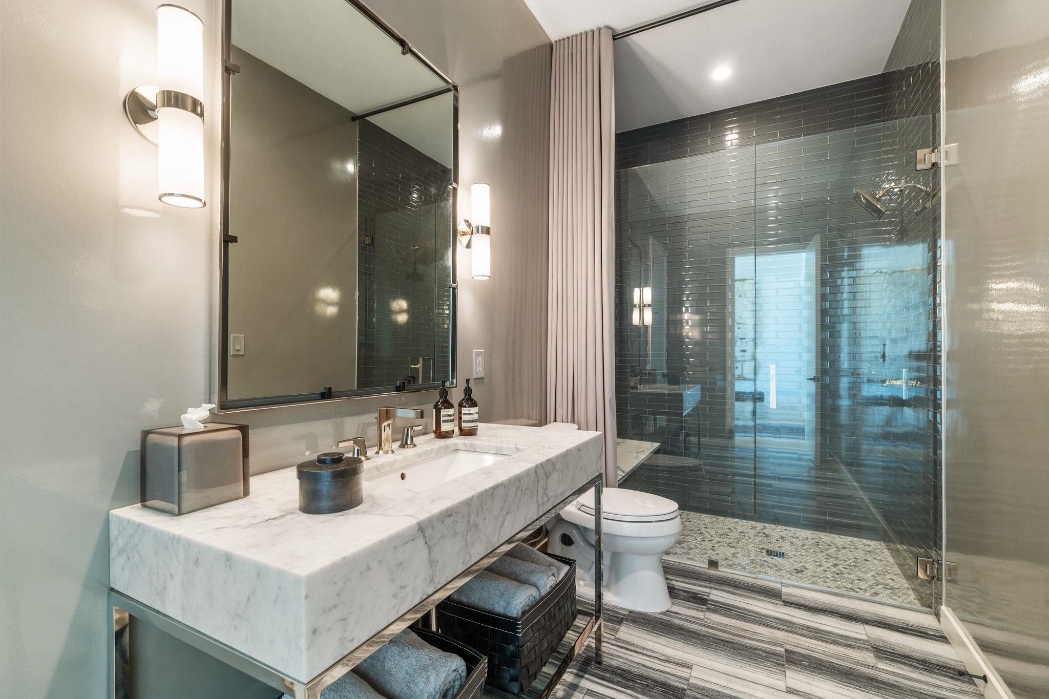3621 Peregrine Falcon Drive Austin TX 78746
