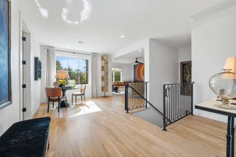 3621 Peregrine Falcon Drive Austin TX 78746