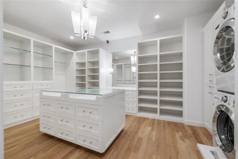 3621 Peregrine Falcon Drive Austin TX 78746