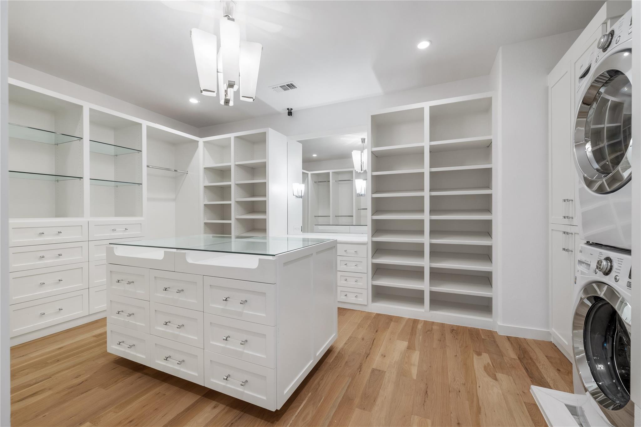 3621 Peregrine Falcon Drive Austin TX 78746