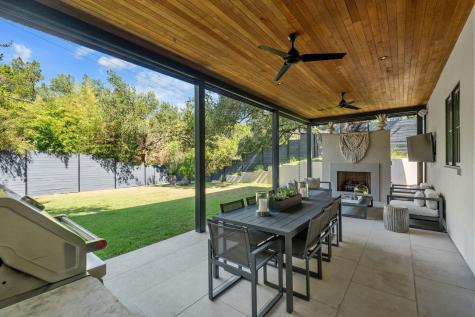 3621 Peregrine Falcon Drive Austin TX 78746