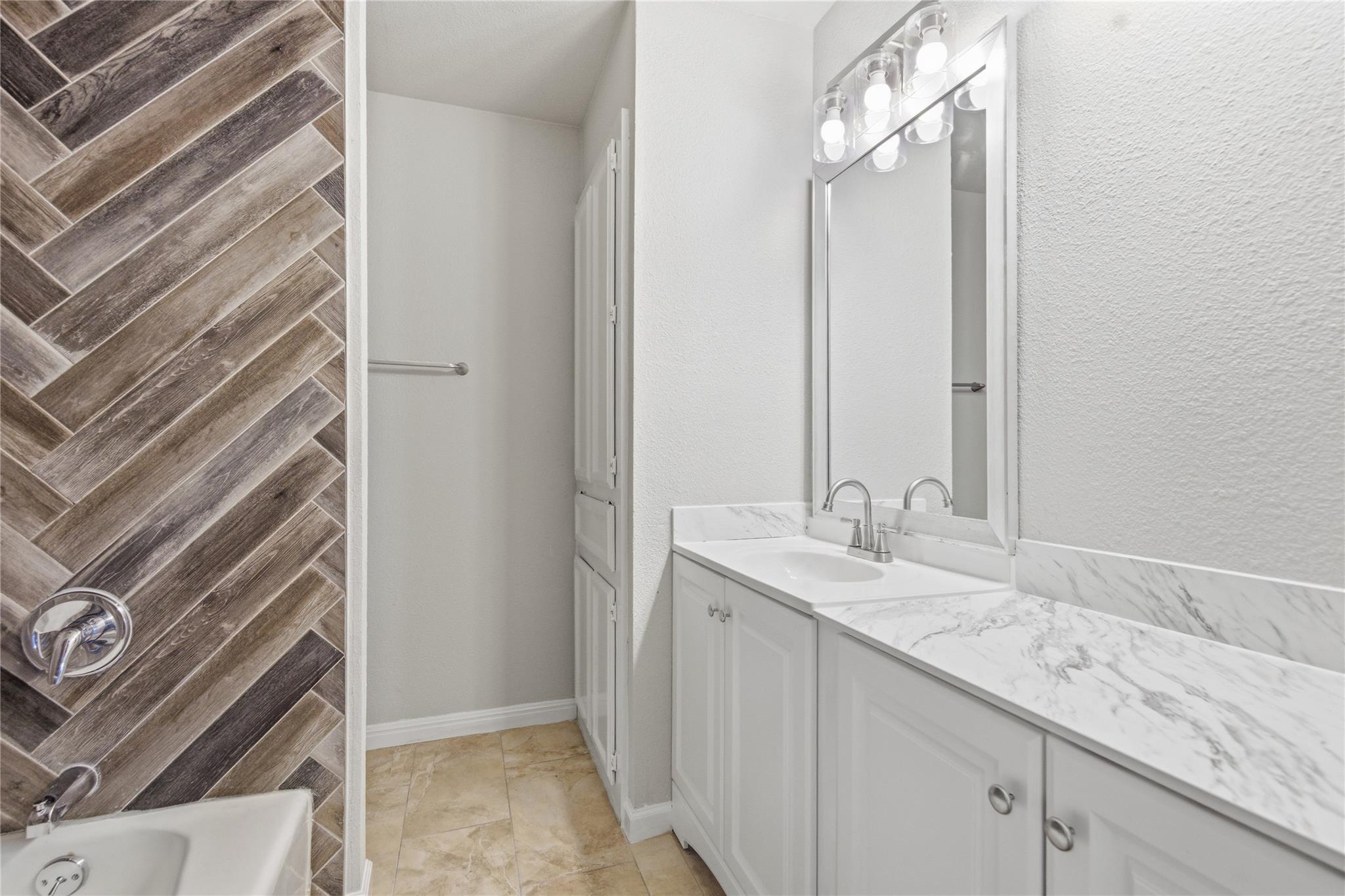12344 Little Emily Way Austin TX 78753